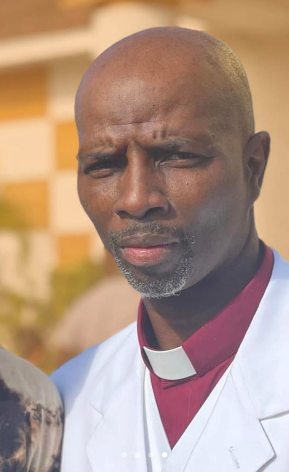 Pastor 7